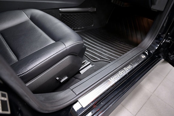 Mercedes-Benz E350 12 of 24