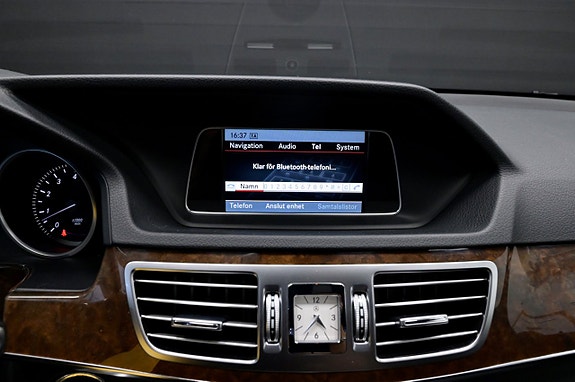 Mercedes-Benz E350 24 of 24