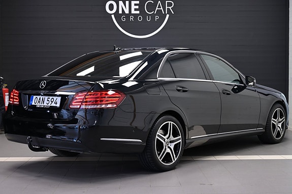 Mercedes-Benz E350 6 of 24