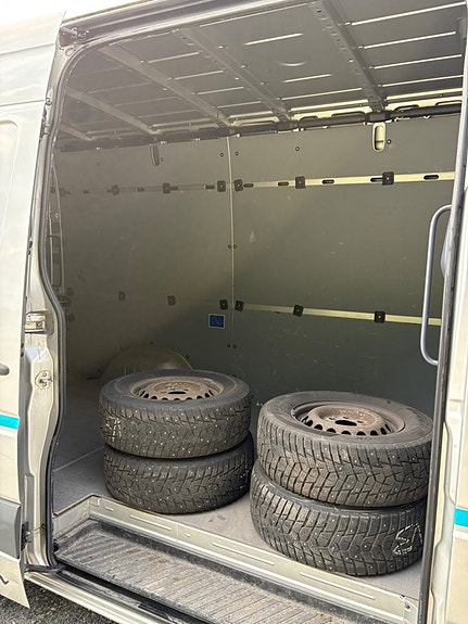 Volkswagen Crafter 35 11 of 30