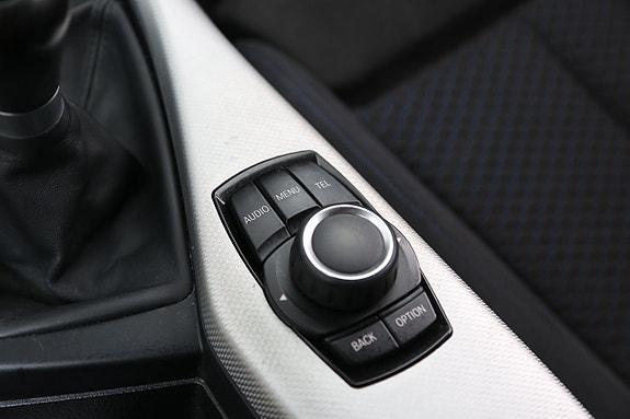BMW 118i 22 of 24