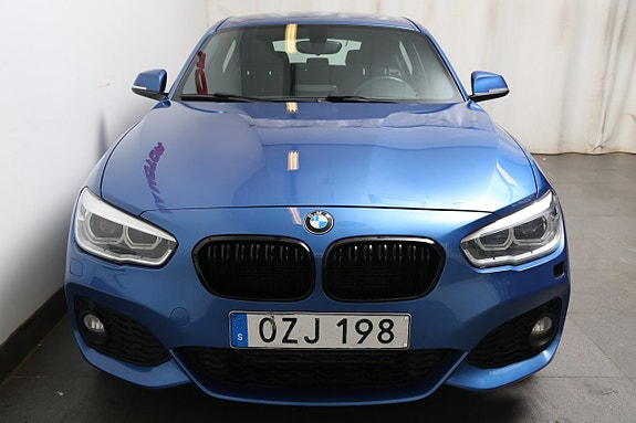 BMW 118i 5 of 24