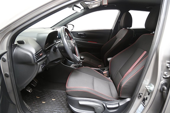 Hyundai i20 10 of 24