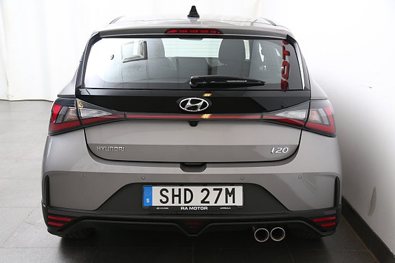 Hyundai i20 7 of 24