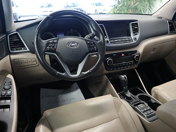 Hyundai Tucson 4 of 5