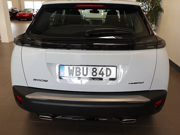 Peugeot 2008 4 of 5