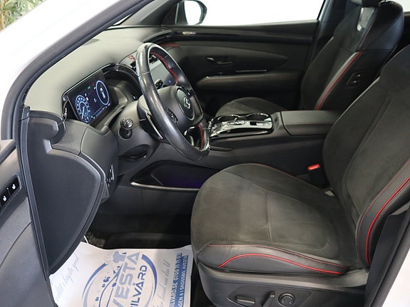 Hyundai Tucson 6 of 8