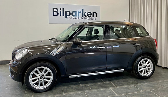 MINI Countryman Cooper 3 of 5