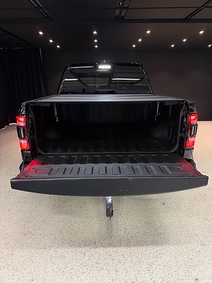 RAM 1500 10 of 23