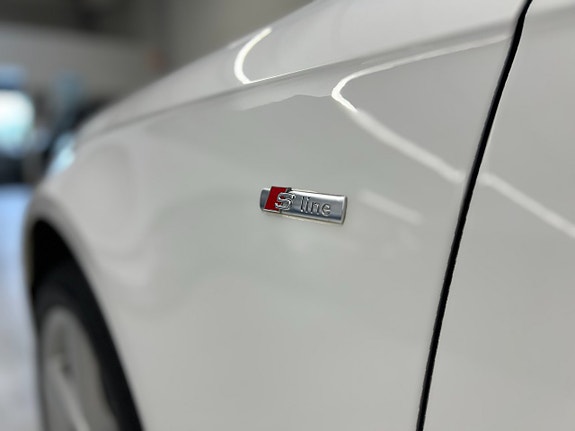 Audi A4 10 of 26