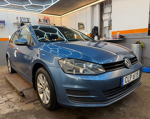 Volkswagen Golf VII 3 of 5