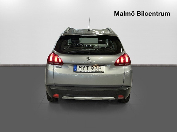 Peugeot 2008 3 of 5