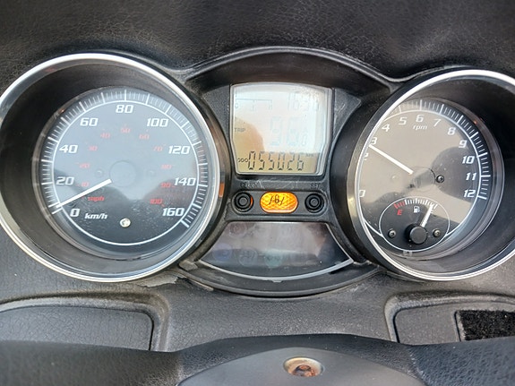 Piaggio MP3 250 LT 9 of 10