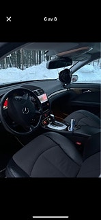 Mercedes-Benz E200 7 of 11