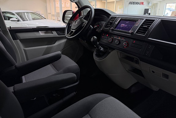 Volkswagen Transporter 13 of 25