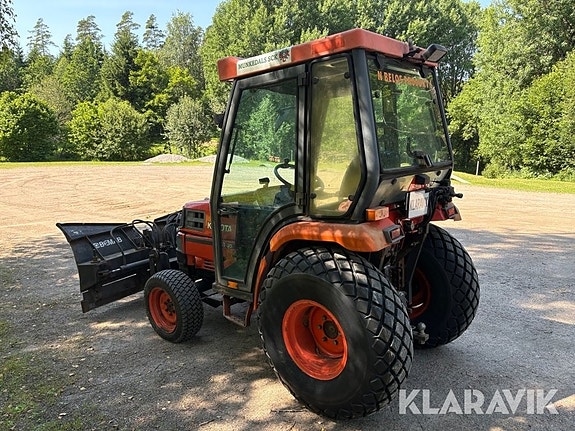 Traktor Kubota ST-30 4WD 3 of 5