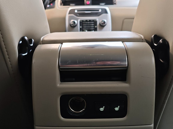 Volvo V70 25 of 26