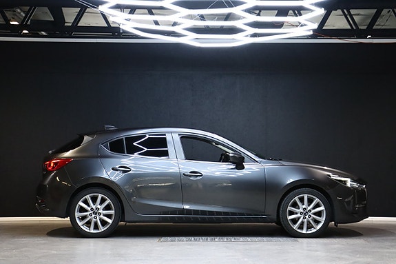 Mazda 3 5 of 30