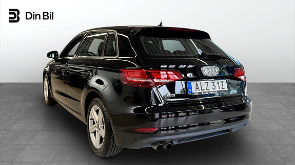 Audi A3 3 of 5
