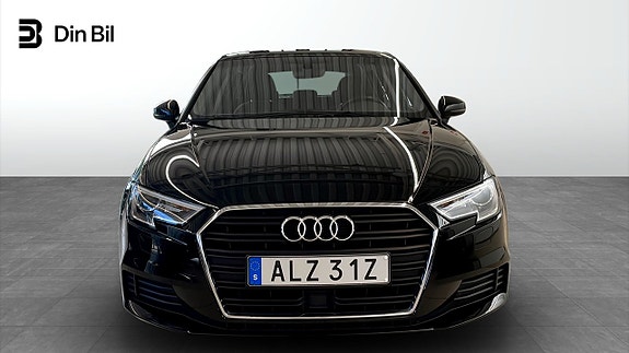 Audi A3 4 of 5