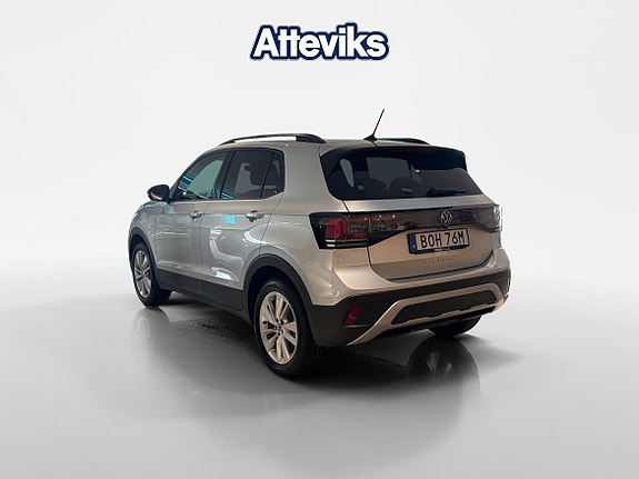 Volkswagen T-Cross 3 of 5