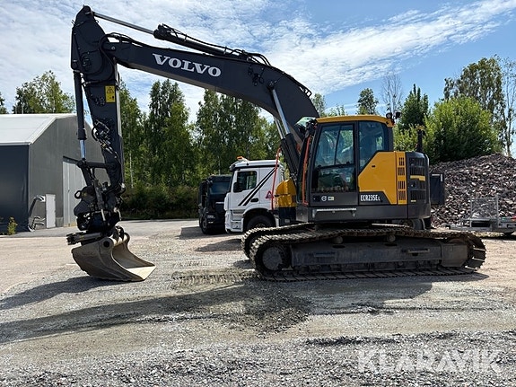 Grävmaskin Volvo ECR235 EL 2 of 5
