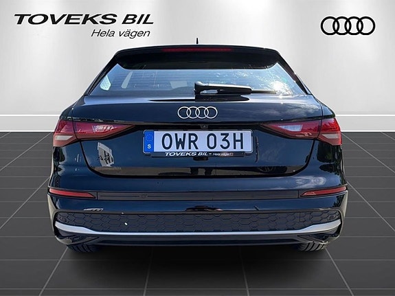 Audi A3 4 of 5
