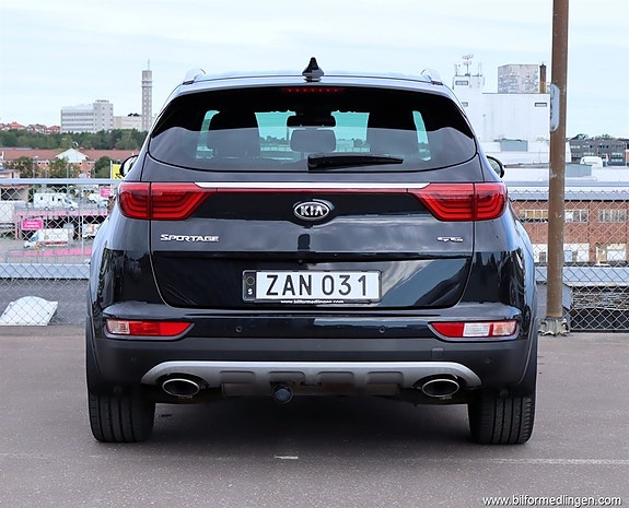Kia Sportage 21 of 24