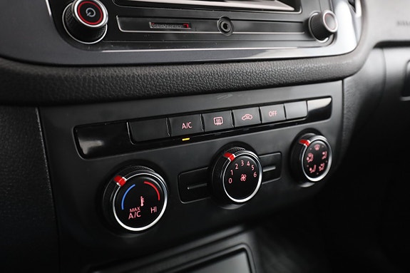 Volkswagen Tiguan 22 of 30