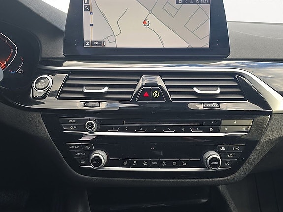 BMW 520 13 of 15