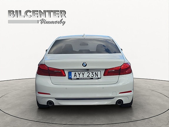 BMW 520d 5 of 15