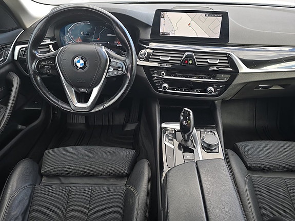 BMW 520d 10 of 15