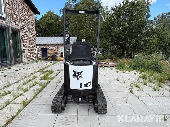 Grävmaskin Bobcat E10 med grip och 4st skopor 4 of 5