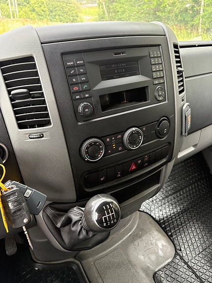 Volkswagen Crafter 35 14 of 30