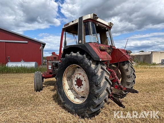 Traktor International 956XL 3 of 5