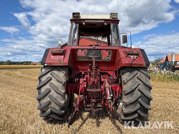 Traktor International 956XL 4 of 5