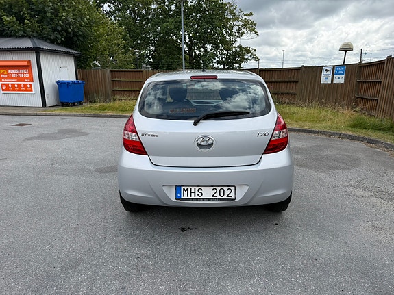 Hyundai i20 5 of 5
