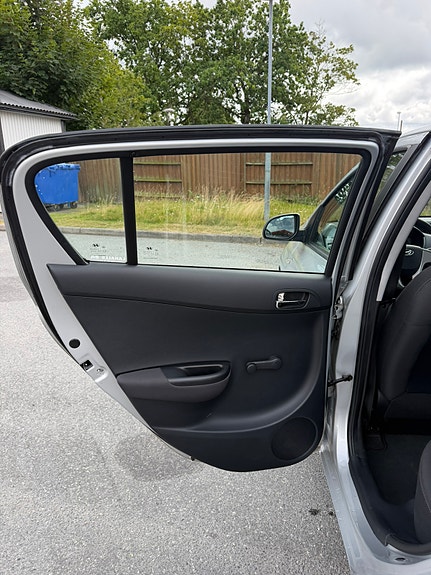 Hyundai i20 16 of 17