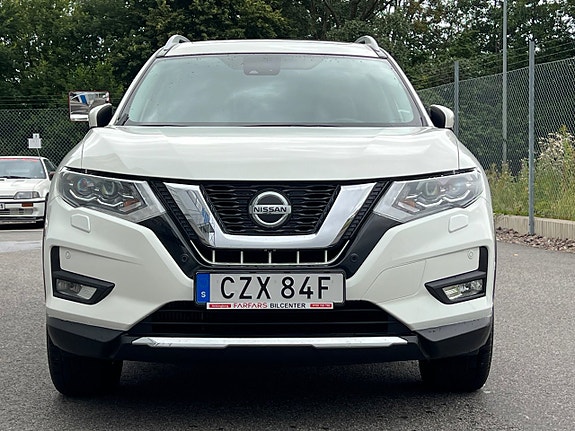 Nissan X-Trail 24 of 30