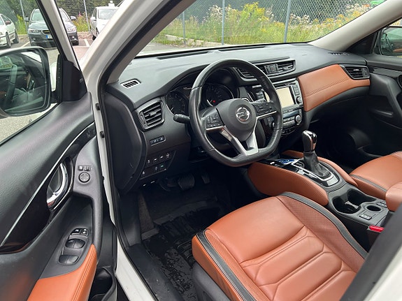 Nissan X-Trail 4 of 5
