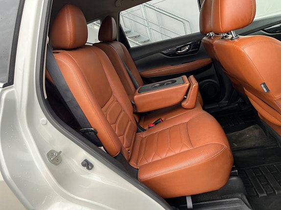 Nissan X-Trail 18 of 30