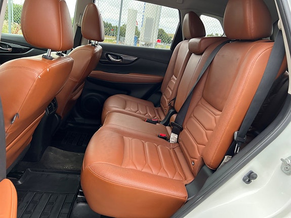Nissan X-Trail 19 of 30