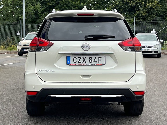 Nissan X-Trail 27 of 30