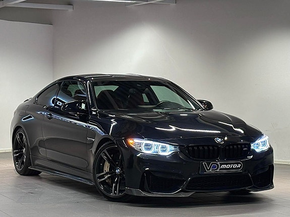 BMW M4 5 of 5