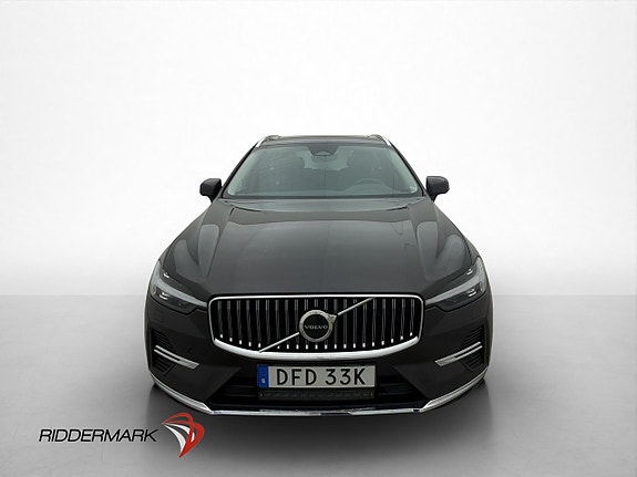 Volvo XC60 2 of 5