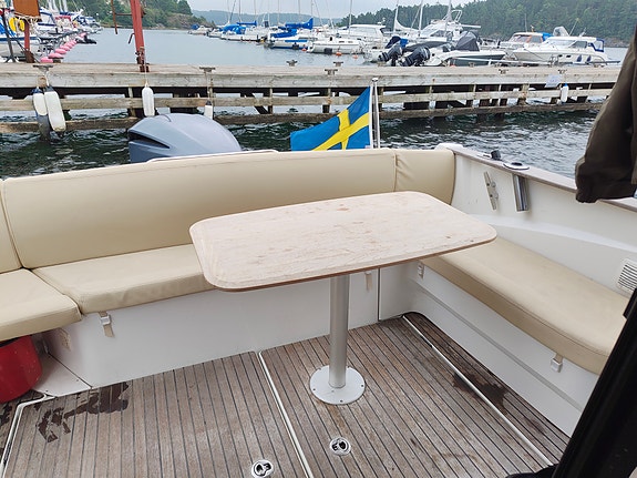 Beneteau Antares 880 -2012 15 of 16