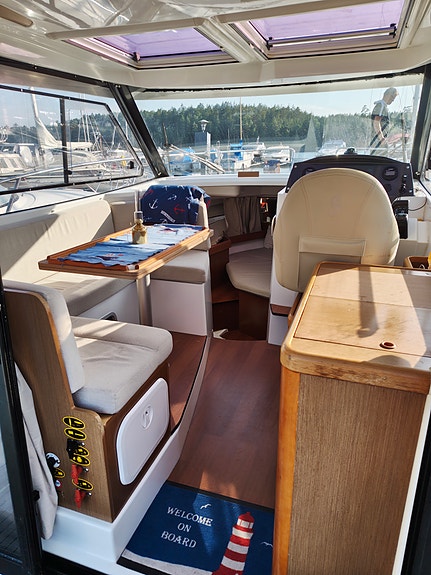 Beneteau Antares 880 -2012 7 of 16