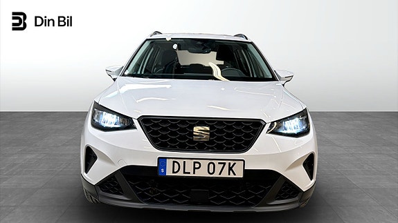Seat Arona 4 of 5