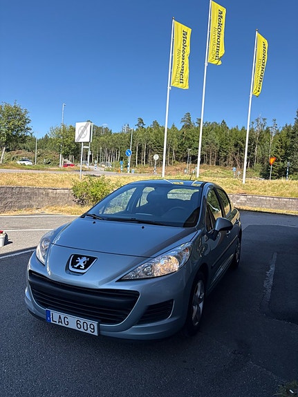 Peugeot 207 4 of 5