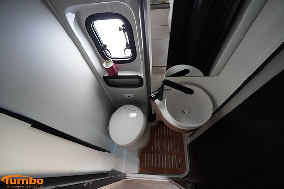 Hobby ONTOUR VAN 640 ET Automat 140hk Diselpanna 10 of 17